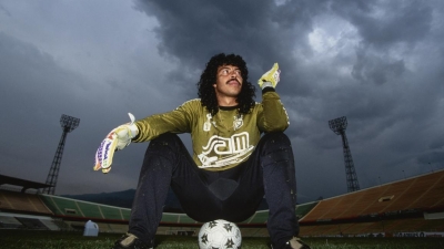 30 عاماً على تصدي العقرب.. هيغيتا يحيي ذكرى اللقطة الأيقونية