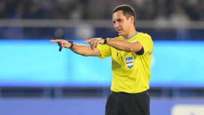 مواجهة الحسين والاستقلال الإيراني تنطلق بصافرة لوتفولين