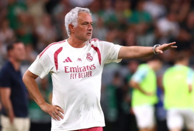 ريال مدريد يُبقي مهاجمه في أسبانيا ويسافر لملاقاة شالكه